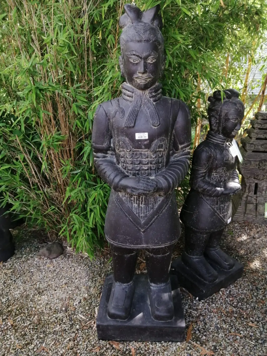 Product image 1 of the product “Chinese warrior, standing, 150 cm height, cast stone, handcrafted & coloured ”